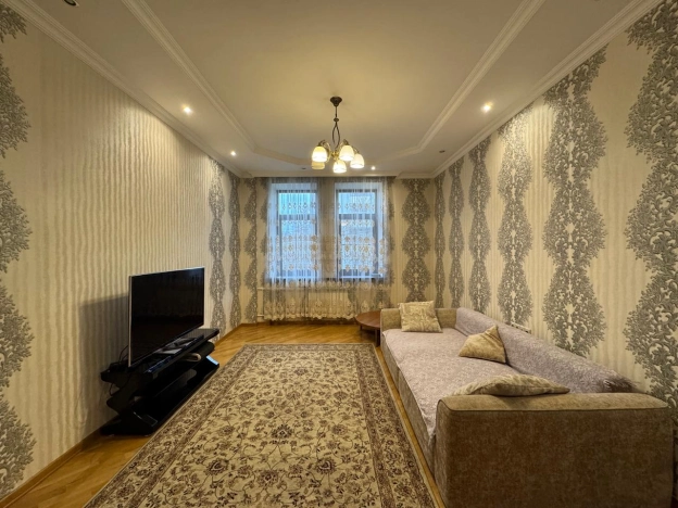 Купить квартиру в Москве. Вариант № 8428512, 5, площадь -  квм, цена 21950000 рублей