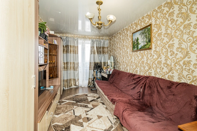 Купить квартиру на улице Плющихинская в Новосибирске. Вариант № 10689, 6, площадь -  квм, цена 5640000 рублей