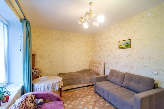 Купить однокомнатную квартиру в Республике Карелия. Вариант № 9488197, 8, площадь -  квм, цена 3500000 рублей