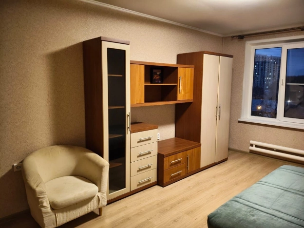 Купить квартиру в Микрорайоне Механического завода № 1, посёлок городского типа Радумля в Московской области. Вариант № 10559914, 7, площадь - квм, цена 5600000 рублей