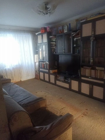 Купить трехкомнатную квартиру на улице Ильи Мухачева в Бийске. Вариант № 19292, 31, площадь -  квм, цена 6600000000 рублей