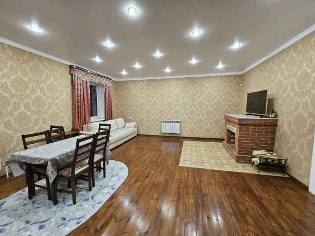 Купить дом на улице Цветочная в Тюменской области. Вариант № 7918597, 29, площадь -  квм, цена 15000000 рублей