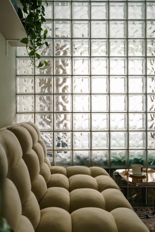 Купить квартиру в Москве. Вариант № 10245019, 27, площадь -  квм, цена 15000000 рублей