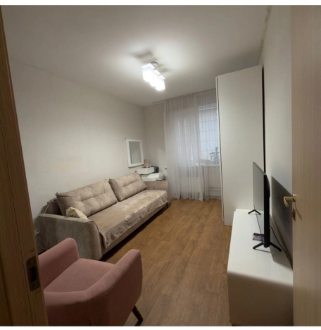 Купить квартиру на улице Университетский проспект в Волгограде. Вариант № 10408981, 8, площадь -  квм, цена 8950000 рублей