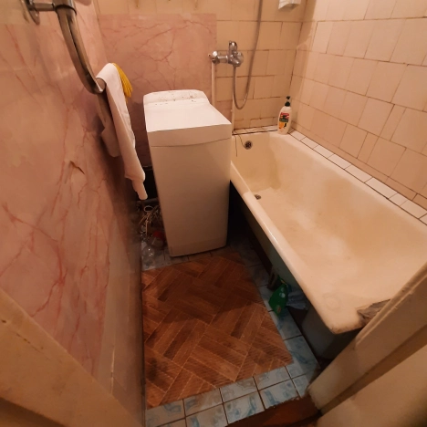 Купить двухкомнатную квартиру на улице Матросова в Воронеже. Вариант № 9783, 5, площадь -  квм, цена 3830000 рублей