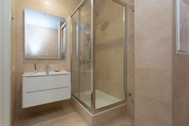 Купить квартиру на улице Гвардейская в Владимире. Вариант № 9260073, 5, площадь -  квм, цена 7300000 рублей