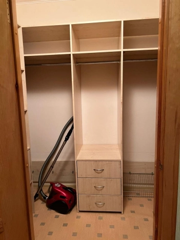 Купить однокомнатную квартиру в районе Кировский в Новосибирске. Вариант № 43305, 8, площадь -  квм, цена 4990000 рублей