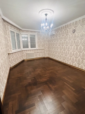 Купить квартиру у метро Пятницкое шоссе в Москве. Вариант № 3553, 3, площадь -  квм, цена 34990000.0000 рублей