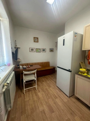 Купить двухкомнатную квартиру на улице Комарова в Улан-Удэ. Вариант № 5473377, 5, площадь -  квм, цена 8250000 рублей