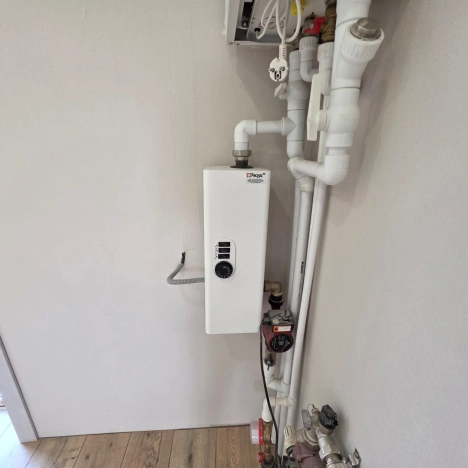 Купить дом на улице Садовая в Короче. Вариант № 51572, 14, площадь -  квм, цена 5200000 рублей