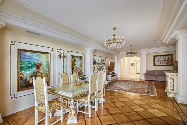 Купить квартиру в Москве. Вариант № 9641161, 1, площадь - квм, цена 160000000 рублей