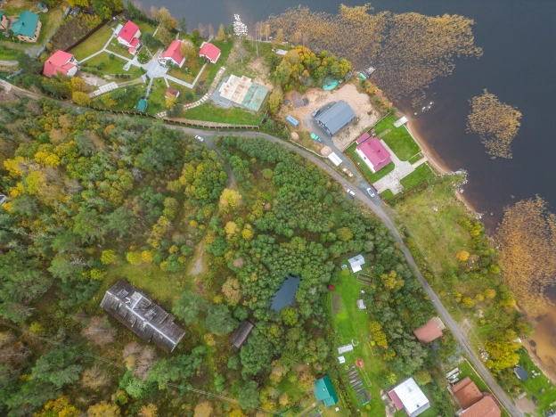 Купить земельный участок на улице Цветочная в Республике Карелия. Вариант № 2358685, 9, площадь -  квм, цена 25000000 рублей