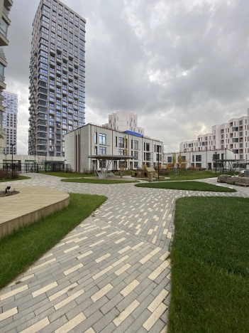 Купить квартиру в Москве. Вариант № 8031338, 20, площадь -  квм, цена 36000000 рублей