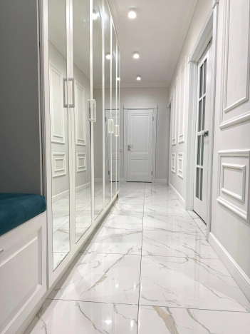 Купить трехкомнатную квартиру в Ростовской области. Вариант № 3265596, 14, площадь -  квм, цена 12500000 рублей