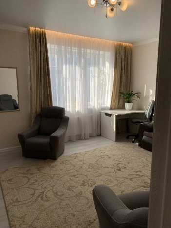 Купить двухкомнатную квартиру на улице Александра Невского в Калининграде. Вариант № 2635807, 6, площадь -  квм, цена 9500000 рублей