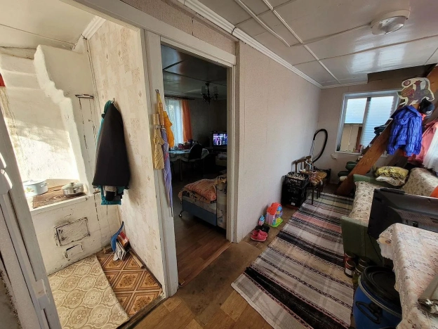 Купить дом на улице Совхозная в Тюменской области. Вариант № 2654793, 12, площадь -  квм, цена 2000000 рублей