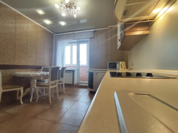 Купить квартиру на улице Октябрьская в Белгороде. Вариант № 6878332, 1, площадь -  квм, цена 9350000 рублей