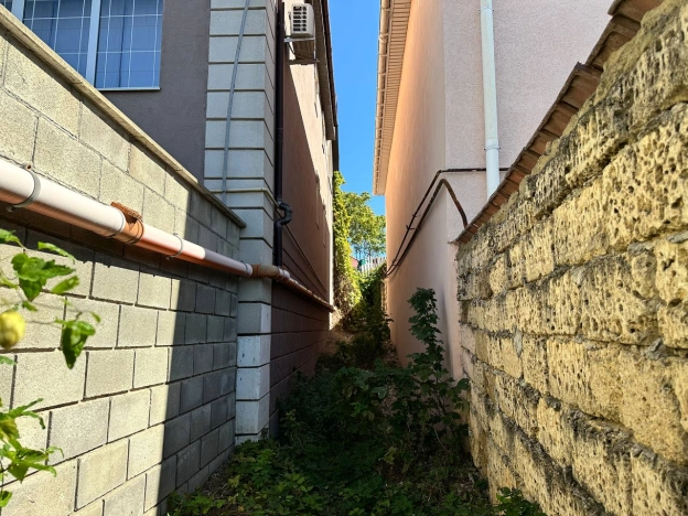 Купить земельный участок в Республике Крым. Вариант № 5459016, 3, площадь -  квм, цена 4500000 рублей