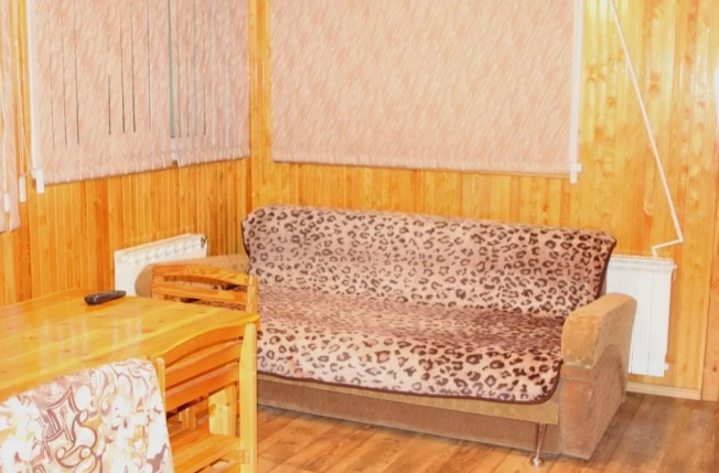 Купить дачу в районе Калининский в Новосибирске. Вариант № 53592, 19, площадь -  квм, цена 15000000 рублей