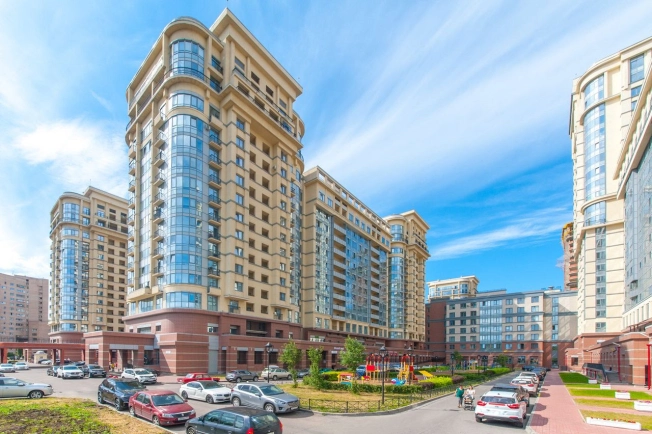 Купить двухкомнатную квартиру в районе Московский в Санкт-Петербурге. Вариант № 23620, 2, площадь -  квм, цена 24800000 рублей