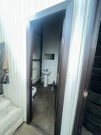 Снять коммерческую недвижимость в Чите. Вариант № 9550376, 4, площадь -  квм, цена 150000 рублей