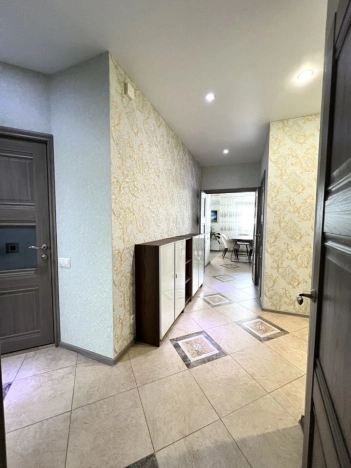 Купить трехкомнатную квартиру в Пушкине. Вариант № 8549199, 11, площадь -  квм, цена 17350000 рублей