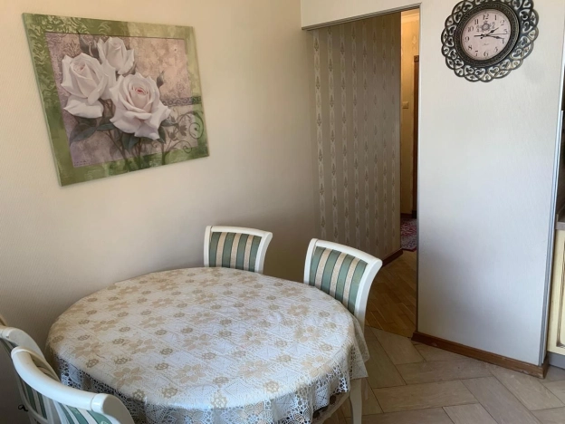 Купить квартиру в Москве. Вариант № 9323090, 1, площадь -  квм, цена 19650000 рублей