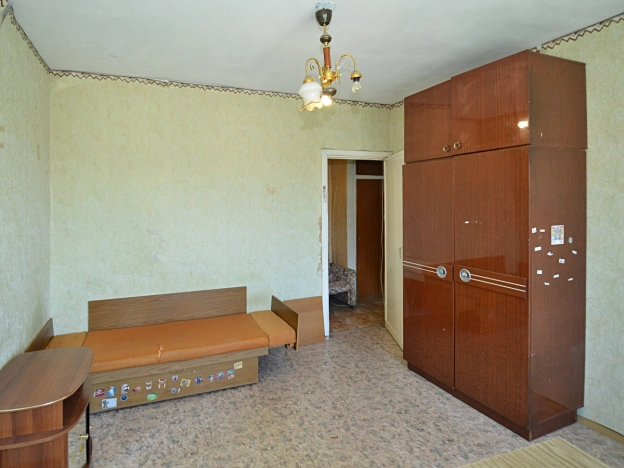 Купить квартиру в районе Калининский в Новосибирске. Вариант № 43502, 6, площадь -  квм, цена 4250000 рублей