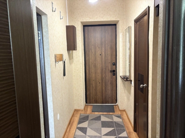 Купить квартиру в районе Центральный в Калининграде. Вариант № 8710221, 8, площадь -  квм, цена 6400000 рублей