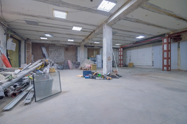 Купить коммерческую недвижимость в Новосибирске. Вариант № 8091791, 6, площадь -  квм, цена 18290000 рублей