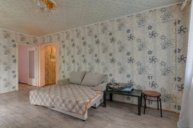 Купить квартиру на вторичке в Вологде. Вариант № 10677625, 5, площадь - квм, цена 2990000 рублей