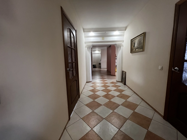 . Вариант № 9811, 28, площадь - 128 квм, цена 12050000 рублей