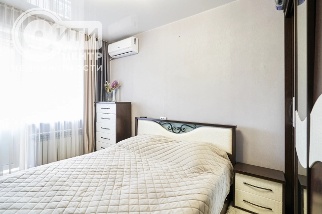 Купить трехкомнатную квартиру в Воронеже. Вариант № 4872602, 17, площадь -  квм, цена 6798000 рублей