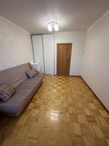 Купить двухкомнатную квартиру на улице Ворошилова в Ижевске. Вариант № 3008, 4, площадь -  квм, цена 3280000 рублей