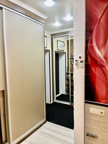 Купить однокомнатную квартиру на улице Олега Кошевого в Калининграде. Вариант № 1806755, 10, площадь -  квм, цена 4990000 рублей