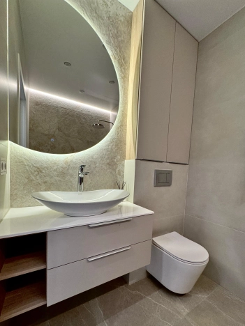 Купить двухкомнатную квартиру на улице Ярославская в Краснодаре. Вариант № 5921652, 10, площадь -  квм, цена 10800000 рублей