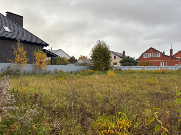 Купить земельный участок в Рязани. Вариант № 7577456, 4, площадь -  квм, цена 2700000 рублей