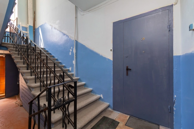 Купить двухкомнатную квартиру на улице Таубе в Омске. Вариант № 55179, 17, площадь -  квм, цена 8900000 рублей