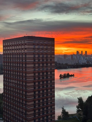 Купить квартиру в Москве. Вариант № 9067102, 17, площадь - квм, цена 31500000 рублей