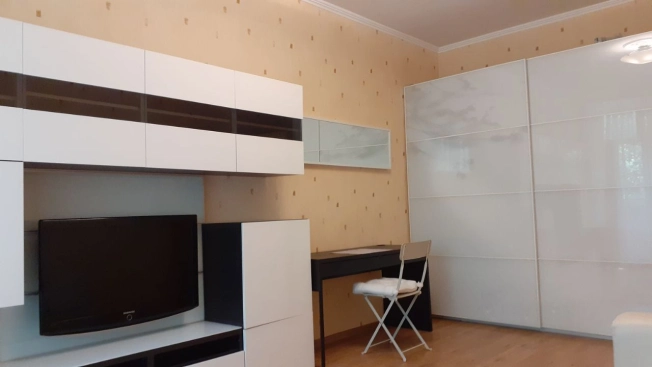 Купить квартиру в Москве. Вариант № 9272737, 2, площадь - квм, цена 15550000 рублей