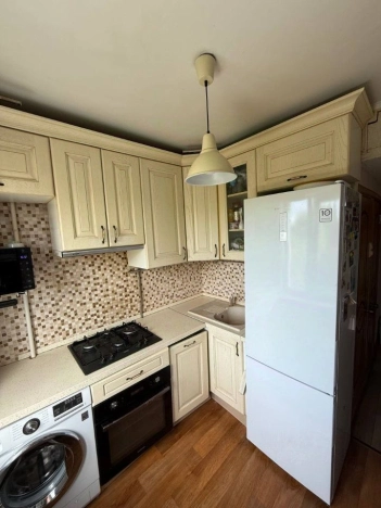 Купить квартиру в Москве. Вариант № 8412088, 16, площадь -  квм, цена 15900000 рублей