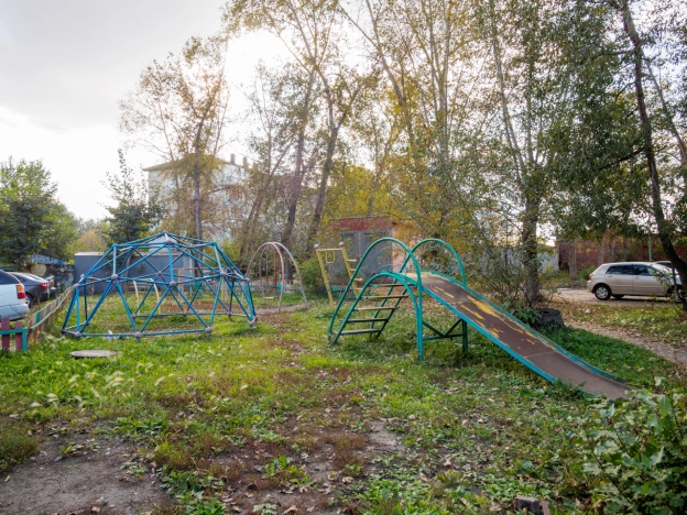 Купить однокомнатную квартиру в Омске. Вариант № 3992076, 17, площадь -  квм, цена 3250000 рублей