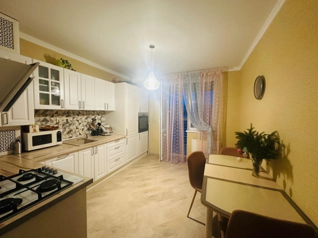 Купить квартиру в Зеленоградске. Вариант № 21257, 1, площадь -  квм, цена 16000000 рублей