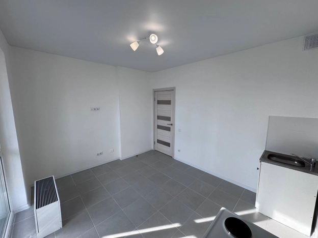 Купить квартиру в Москве. Вариант № 9893627, 8, площадь -  квм, цена 23450000 рублей