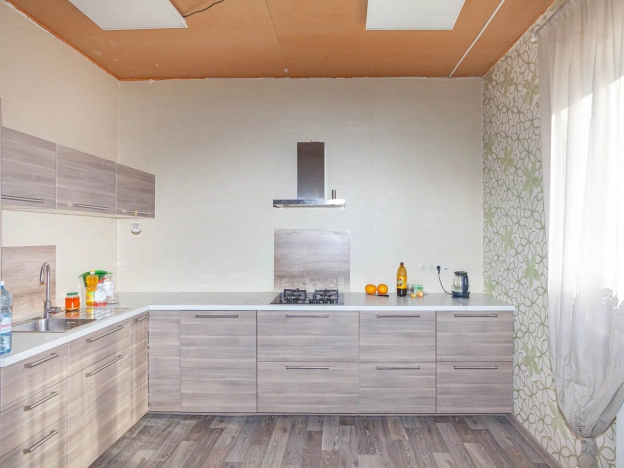 Купить дом на улице 4-й Гранатовый переулок в Новосибирске. Вариант № 27354, 12, площадь -  квм, цена 9980000 рублей