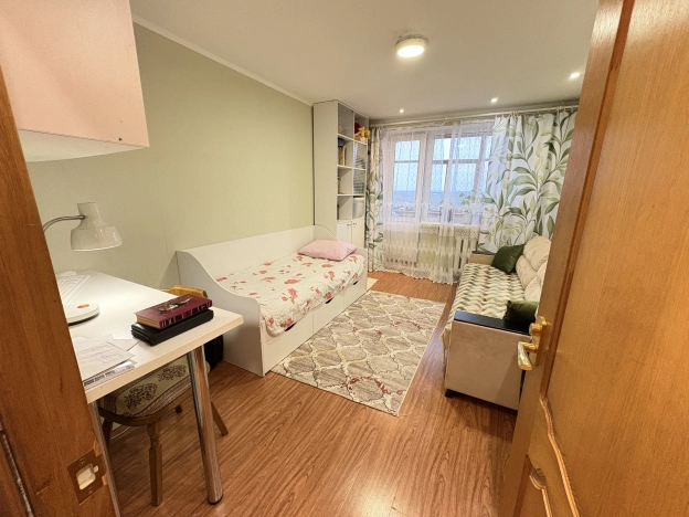 Купить многокомнатную квартиру в Архангельской области. Вариант № 8588001, 6, площадь -  квм, цена 6200000 рублей