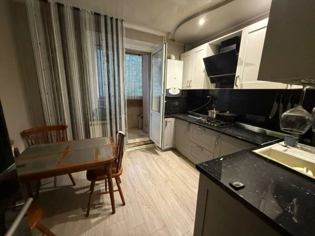 Купить квартиру в Белгороде. Вариант № 8479072, 0, площадь -  квм, цена 7650000 рублей