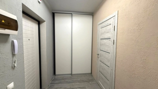 Купить однокомнатную квартиру в Краснодаре. Вариант № 9625653, 12, площадь -  квм, цена 5890000 рублей