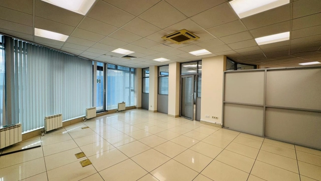 Снять коммерческую недвижимость в Новосибирске. Вариант № 9932509, 12, площадь -  квм, цена 399630 рублей