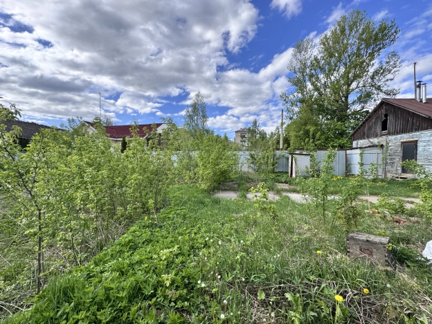 Купить земельный участок в Москве. Вариант № 6725625, 1, площадь -  квм, цена 9500000 рублей